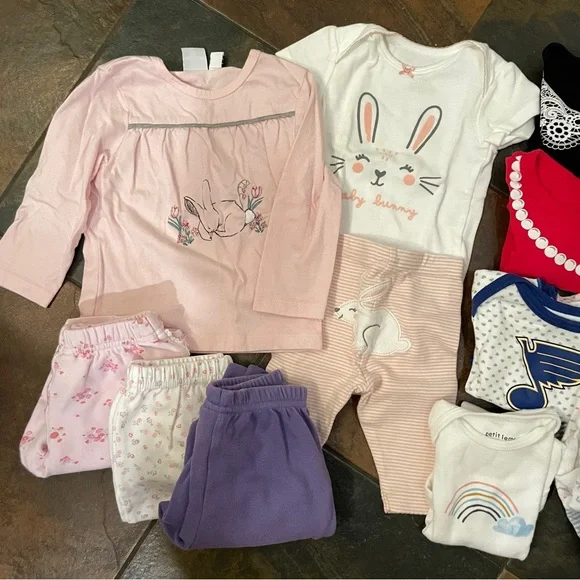 EUC 3-6M baby girls’ clothing bundle - Picture 4 of 4